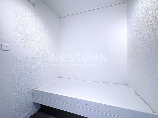 Opportunité à saisir ! Charmant appartement 2 pièces de 34.93 m2 avec vue exceptionnelle sur la mer, les Salins et le Canigou, garage et piscine en option, Gruissan