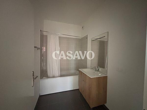 Vente Appartement 5 pièces de 114m² - 93450 L'Île-Saint-Denis