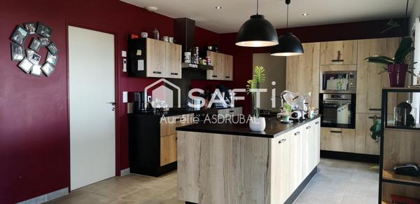 Ensemble maison avec 5 chambres d'hôtes