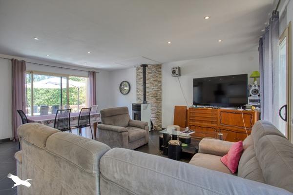 Maison à vendre 241 960 € Cressensac 4 p 103 m² DPE C