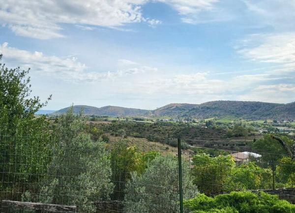 Maison à louer    4 pièces •  Vinezac