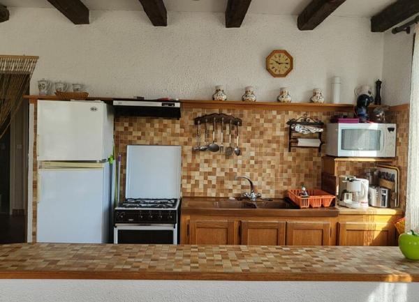 Maison à louer    4 pièces •  Vinezac