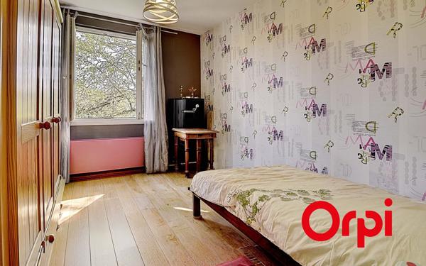 Maison à vendre    5 pièces •  Cailloux-sur-Fontaines