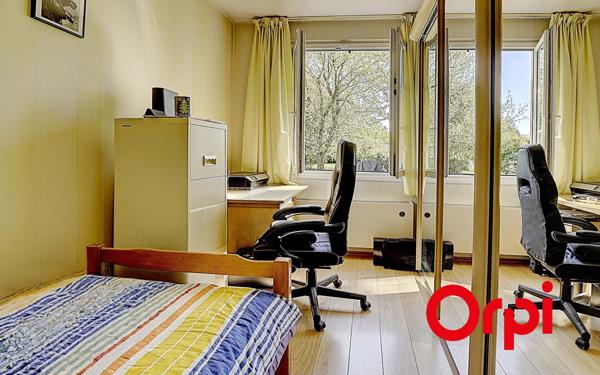 Maison à vendre    5 pièces •  Cailloux-sur-Fontaines