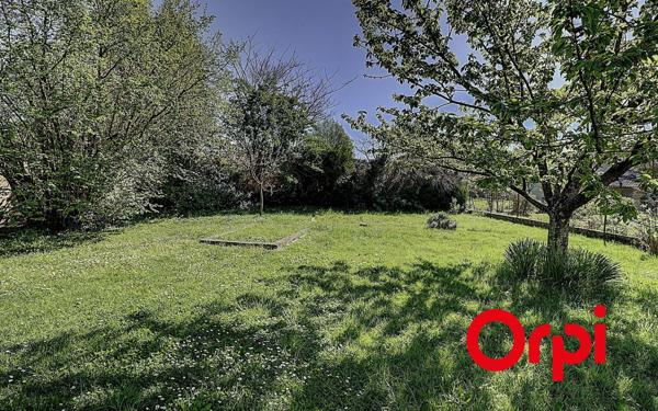 Maison à vendre    5 pièces •  Cailloux-sur-Fontaines