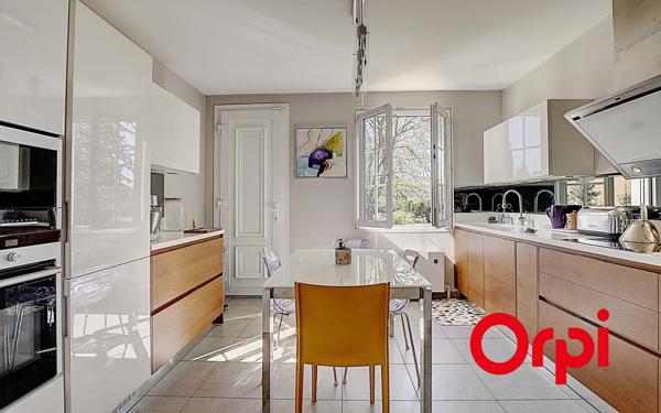 Maison à vendre    5 pièces •  Cailloux-sur-Fontaines