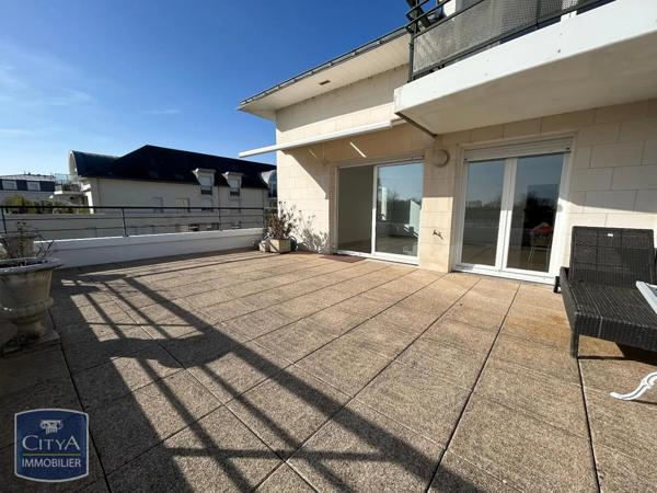 Appartement à louer 3 pièces 85.3m²