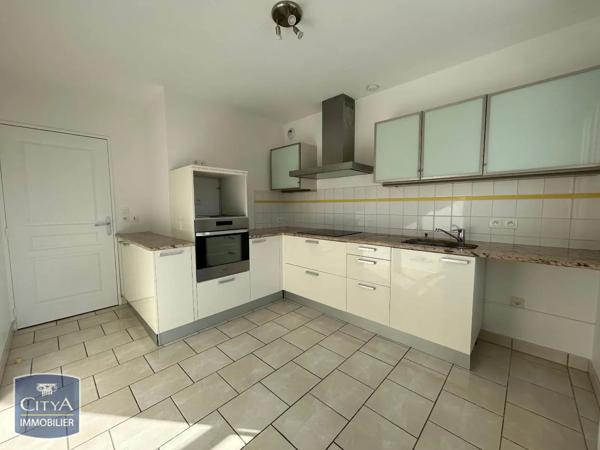 Appartement à louer 3 pièces 85.3m²