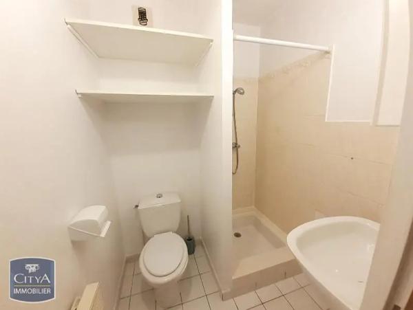 Appartement à louer 1 pièce 22.87m² Tours (37100)