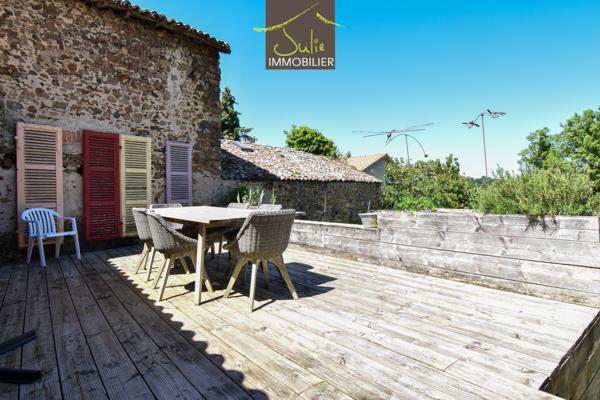 ARGENTONNAY - Maison de caractère - 270 m² hab. avec jardin