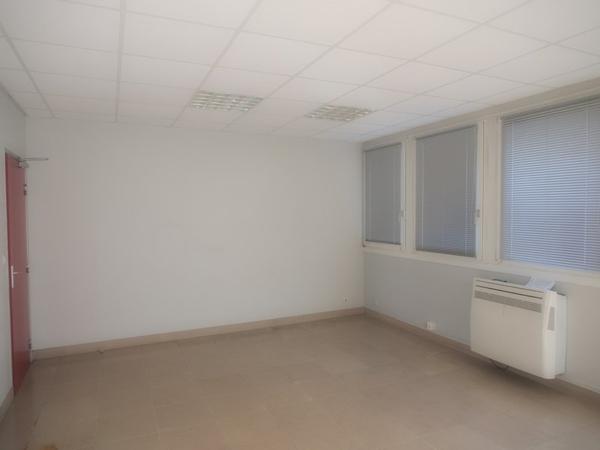 IMMEUBLE DE BUREAUX 530 m²
