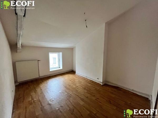 Ensemble immobilier à rénover