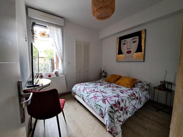 APPARTEMENT D’EXCEPTION ENTIÈREMENT RÉNOVÉ AVEC TERRASSE PLEIN SUD
