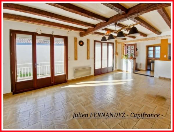 Dpt Vienne (86), à vendre CHÂTELLERAULT maison P4 de 93m² - Terrain de 521m²