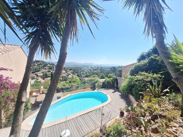 HYERES Costebelle - Maison T6 - Dépendance - Piscine - Vue mer