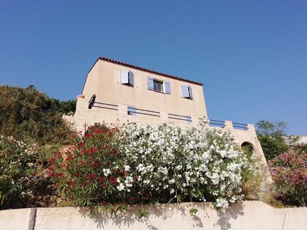 HYERES Costebelle - Maison T6 - Dépendance - Piscine - Vue mer