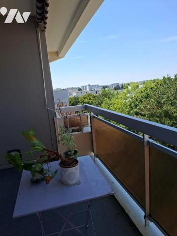 Square des Anciennes Provinces - Appartement T3 lumineux avec balcon - Dernier étage