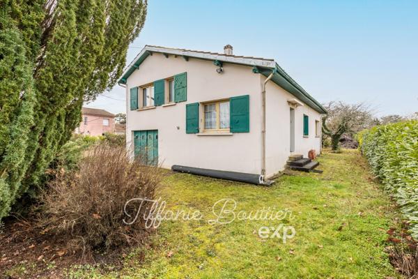 Maison R+1 de 93m² à rafraichir - 4 chambres + garage - au calme sur 720m² de terrain