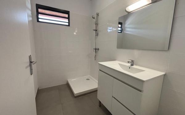 Appartement à louer    3 pièces • 72,37 m2 Matoury