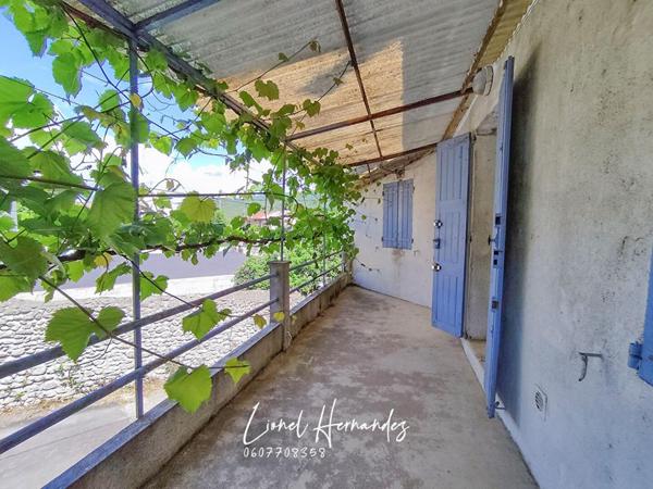 Molières-Sur-Cèze (30410). Ensemble immobilier de 195m² avec beaucoup de potentiel