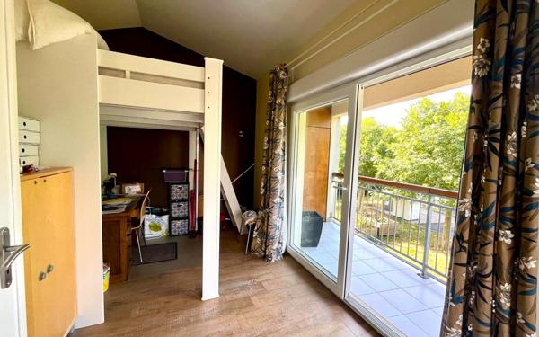 Appartement à vendre    4 pièces • 80,37 m2 La Rochelle