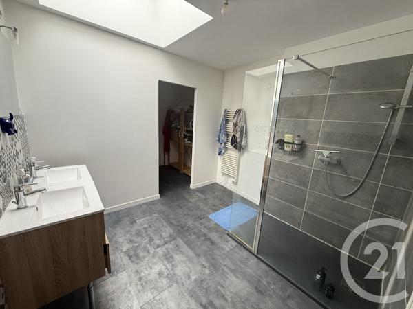 Appartement F7 à vendre  8 pièces - 243,44 m2 LE MANS - 72