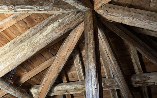 Maison à vendre    8 pièces •  Saint-Alban-sur-Limagnole