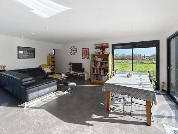 Maison à vendre  7 pièces - 150 m2 ST MARTIN EN BRESSE - 71