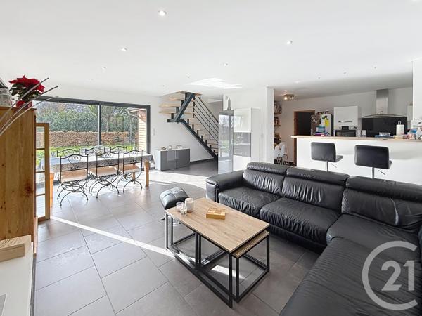 Maison à vendre  7 pièces - 150 m2 ST MARTIN EN BRESSE - 71