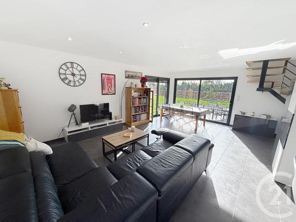 Maison à vendre  7 pièces - 150 m2 ST MARTIN EN BRESSE - 71