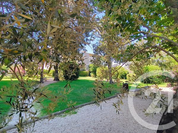 Appartement T4 à vendre  4 pièces - 83,35 m2 MARSEILLE - 13009