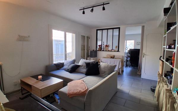 Appartement à vendre    3 pièces • 62,18 m2 Toulon