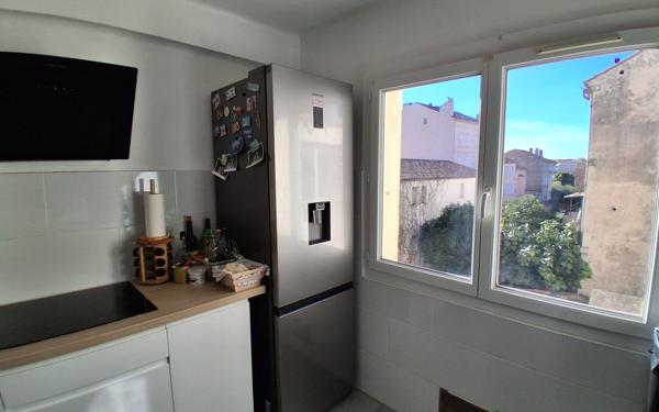 Appartement à vendre    3 pièces • 62,18 m2 Toulon
