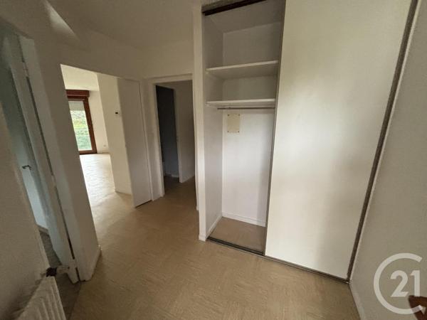 Appartement F5 à vendre  5 pièces - 101 m2 MENNECY - 91
