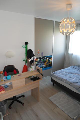 Maison 5 pièce(s) 4 chambre(s) 118 m²