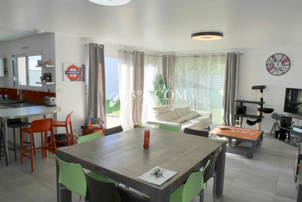 Maison 5 pièce(s) 4 chambre(s) 118 m²