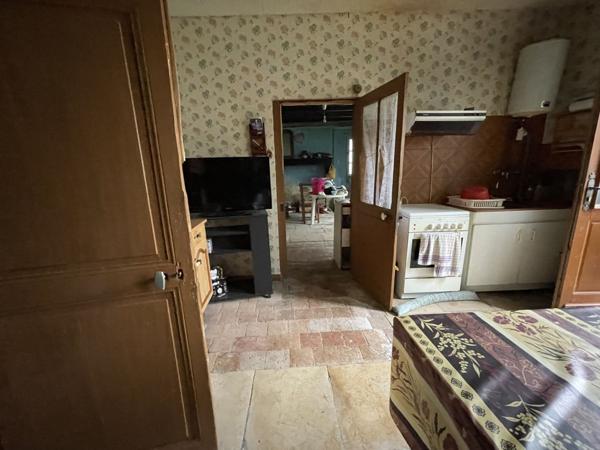 Vente Maison65 m² - 4 Pièces - CREZANCAY SUR CHER (18190)