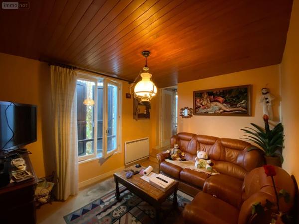 Maison à vendre à Aurillac dans le Cantal (15000), ref : 15061-18