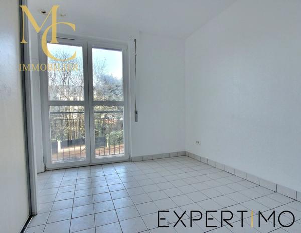 Saint-Cyr-l'École (78210) Appartement 2 pièces à Saint Cyr l'Ecole