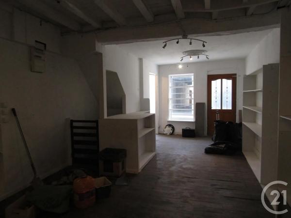 Maison à vendre  3 pièces - 100 m 2   CHEF BOUTONNE  - 79