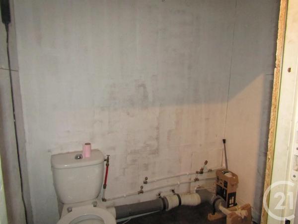 Maison à vendre  3 pièces - 100 m 2   CHEF BOUTONNE  - 79