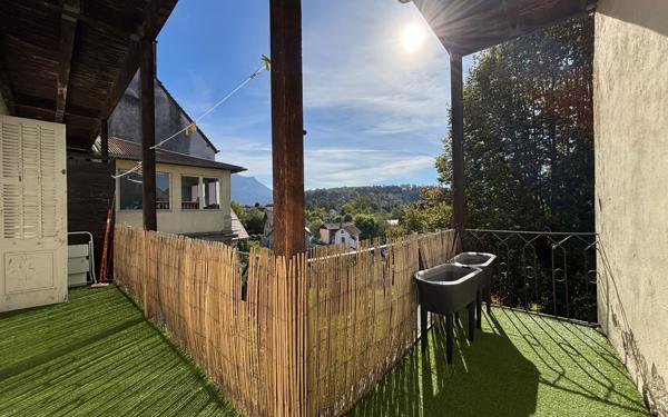 Appartement à vendre    3 pièces • 77 m2 Les Échelles