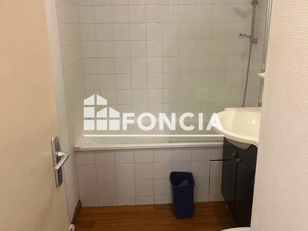Location Appartement 2 pièces 35.33 m² - 38 RUE DE FLORE Le Mans 72000