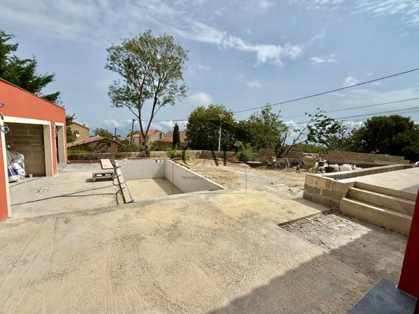 Sari-Solenzara (20145) Villa de standing T5 de 196 m² avec piscine à proximité de Solenzara