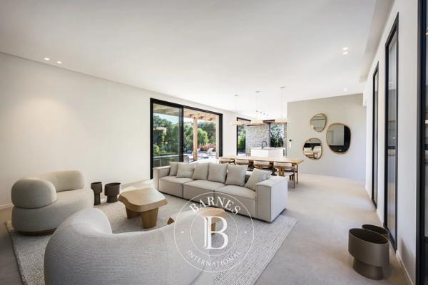 Sainte-Lucie-de-Porto-Vecchio, Villa 4 Chambres -  223 m² à vendre