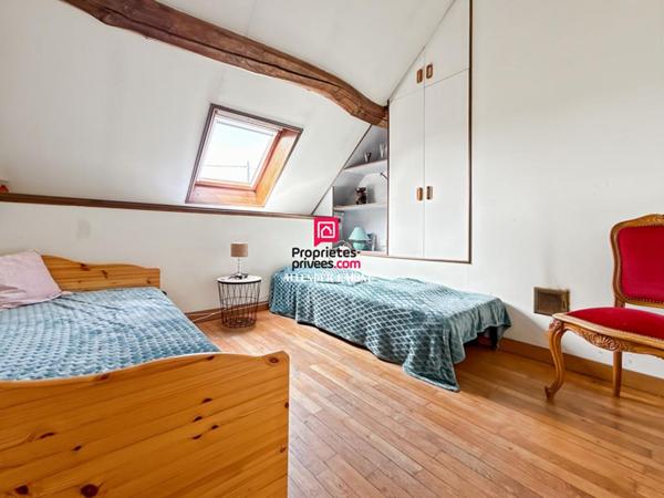 Maison Thorigny Sur Oreuse 8 pièce(s) 141 m2