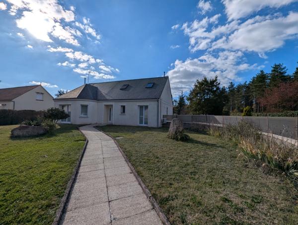 Maison familiale 5 pièces 4 chambres CHATEAUNEUF SUR LOIRE (45)
