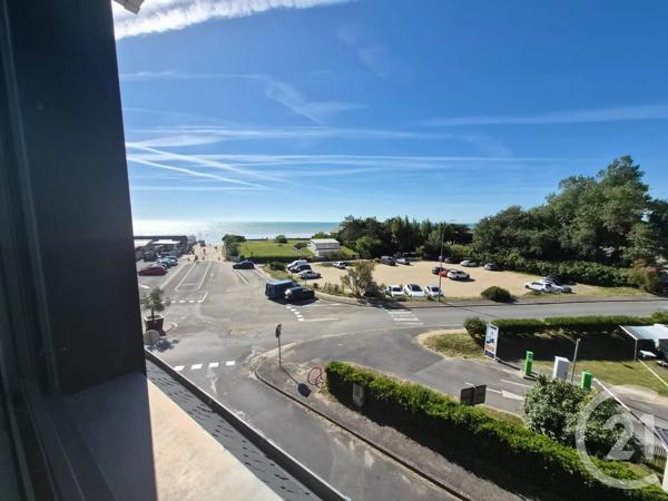 Appartement F3 Bis à vendre  4 pièces - 72,38 m 2   CAROLLES  - 50