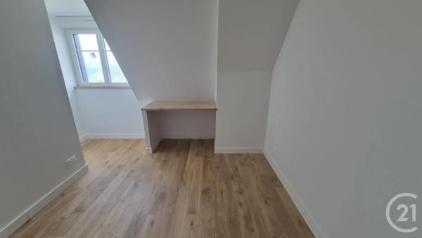 Appartement F3 Bis à vendre  4 pièces - 72,38 m 2   CAROLLES  - 50