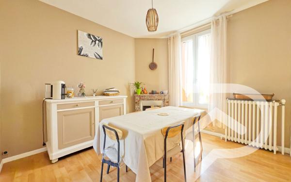 Maison à vendre    4 pièces •  Persan